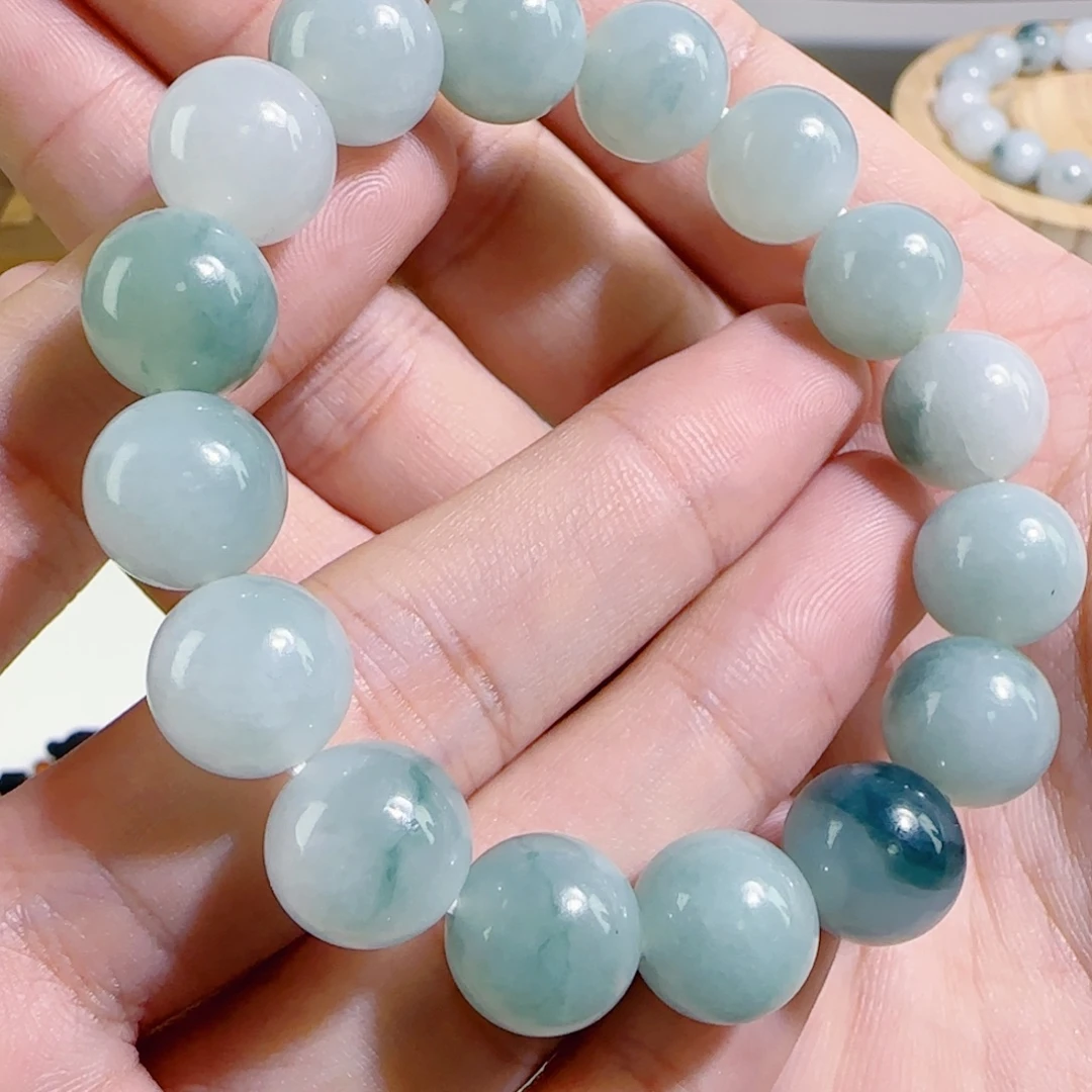 翡翠未镶嵌颈饰手串