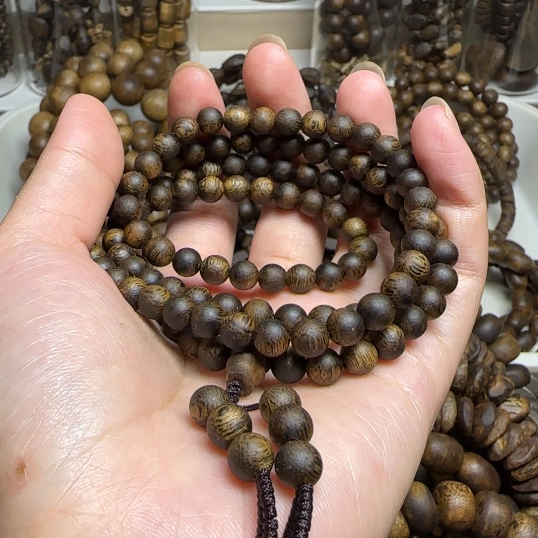 凤***磐沉香手串多圈高油老料海南流油王14.8克