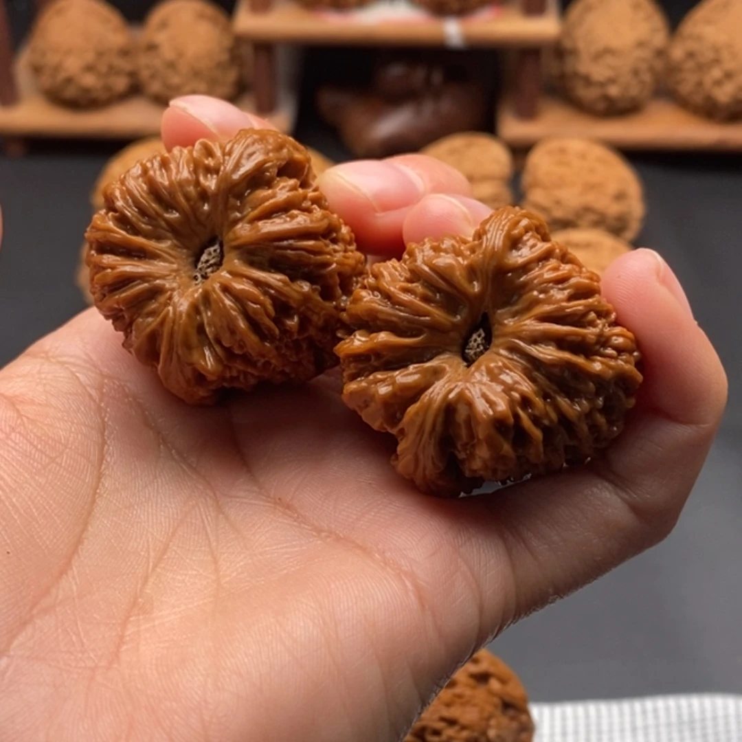 ****8吊坠文玩核桃窝头凹底