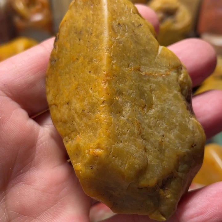 田黄石昌化田黄石