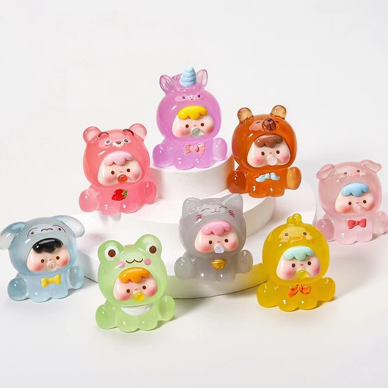 (九宫格➕许愿色踩点）8款树脂立体卡通透色动物崽崽diy饰品配件