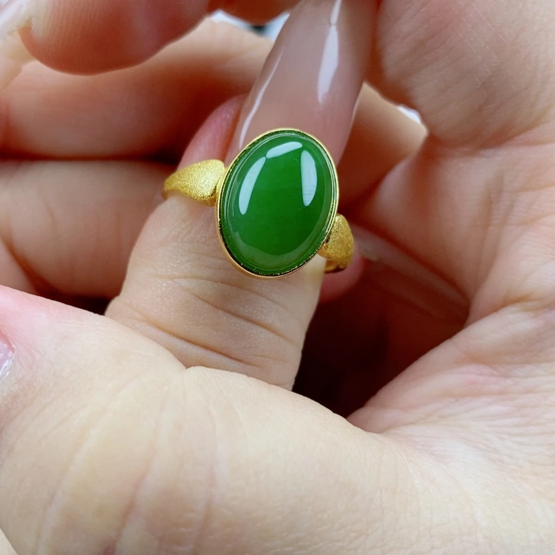 银S925镶嵌戒指和田玉展****）