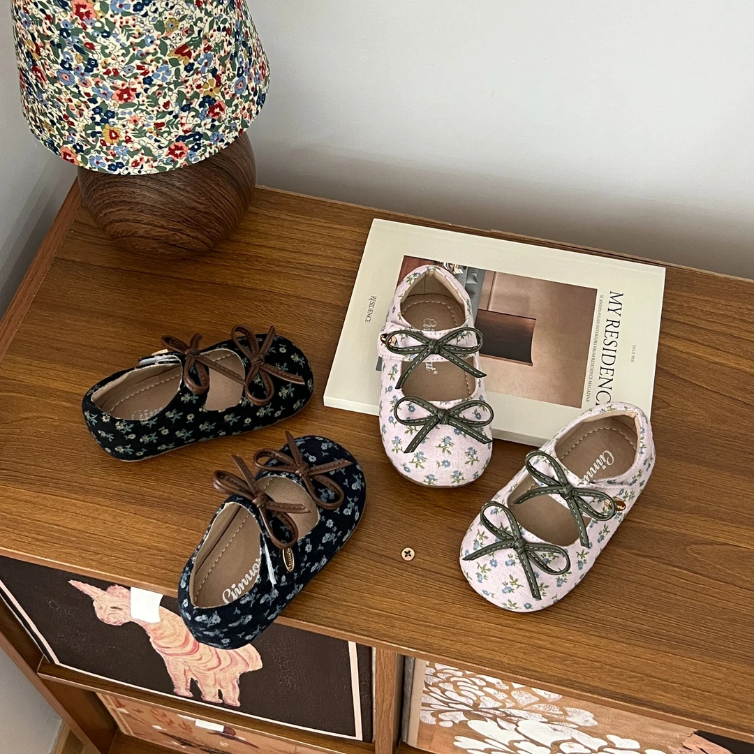 奇诺鼠春秋女童柔软舒适公主单鞋防滑潮流橡胶0757