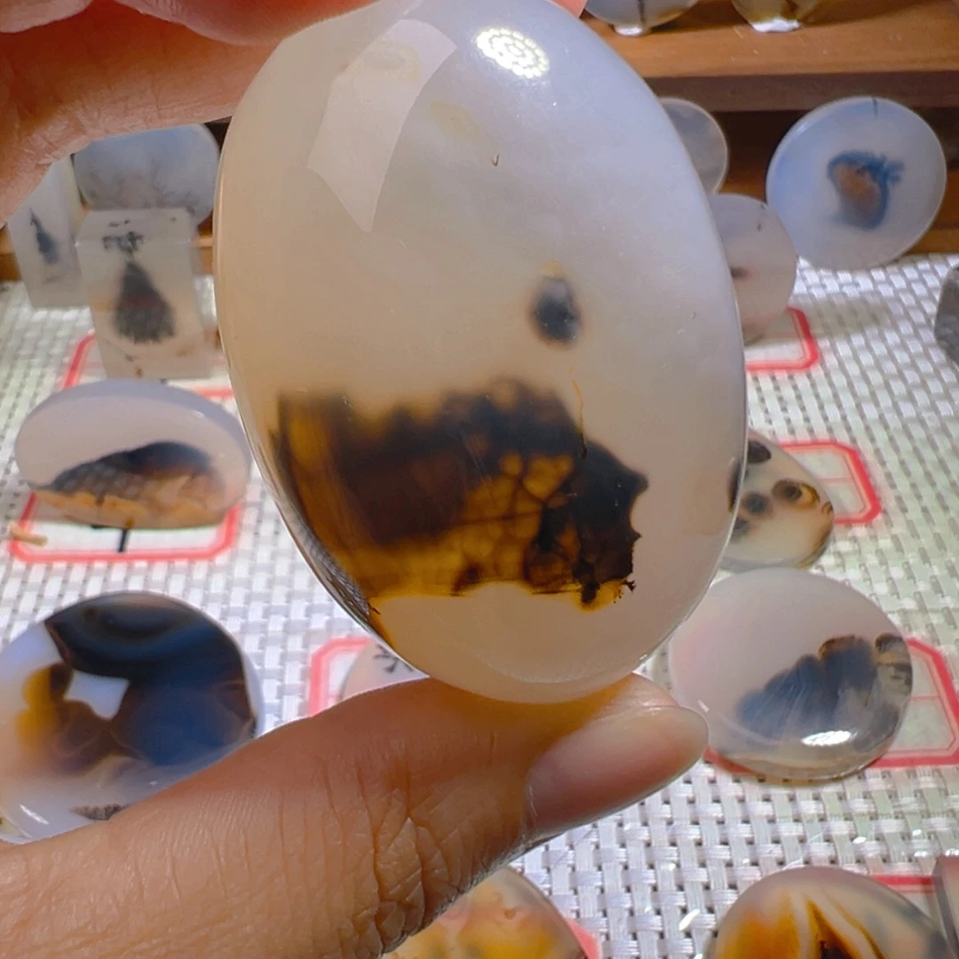 玛瑙/玉髓未镶嵌颈饰