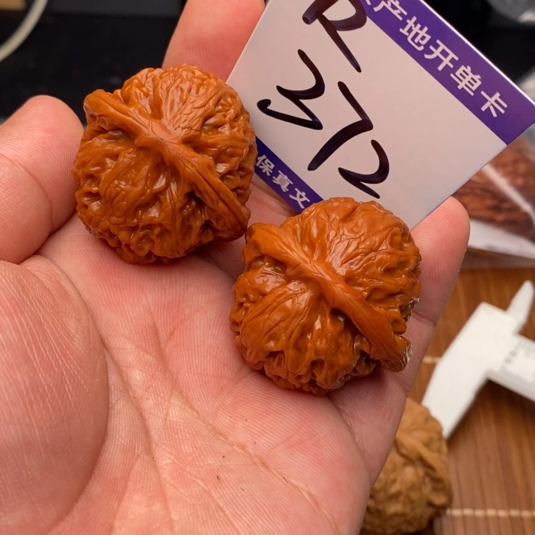把件文玩核桃宫灯狮子头38尺