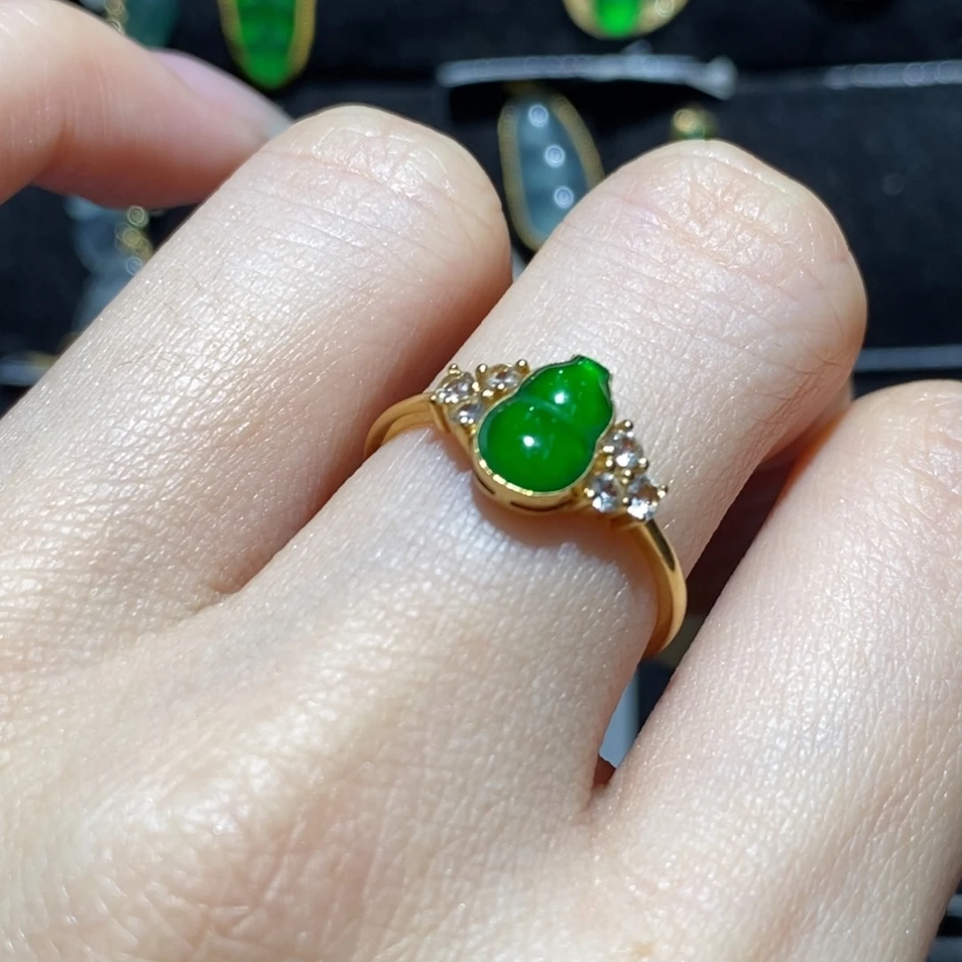 翡翠戒指18K金镶嵌345789