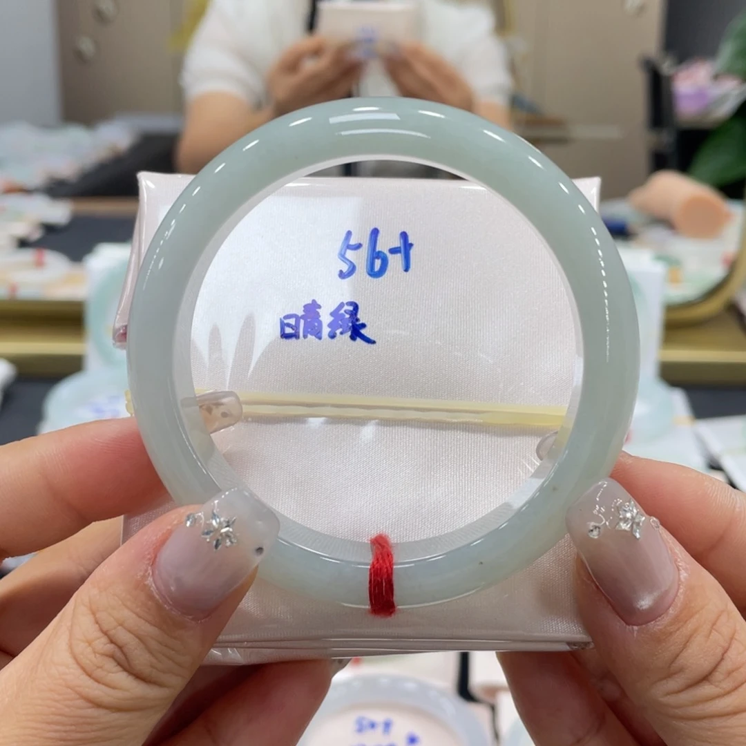 未镶嵌手镯翡翠翡翠