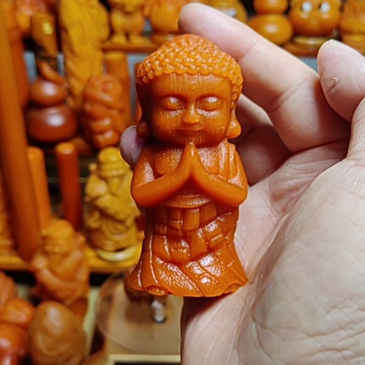 宝宝佛玉化竹雕把件