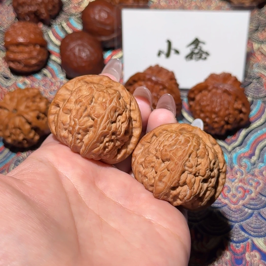 核桃把件1417号43粗楞球白狮子文玩核桃