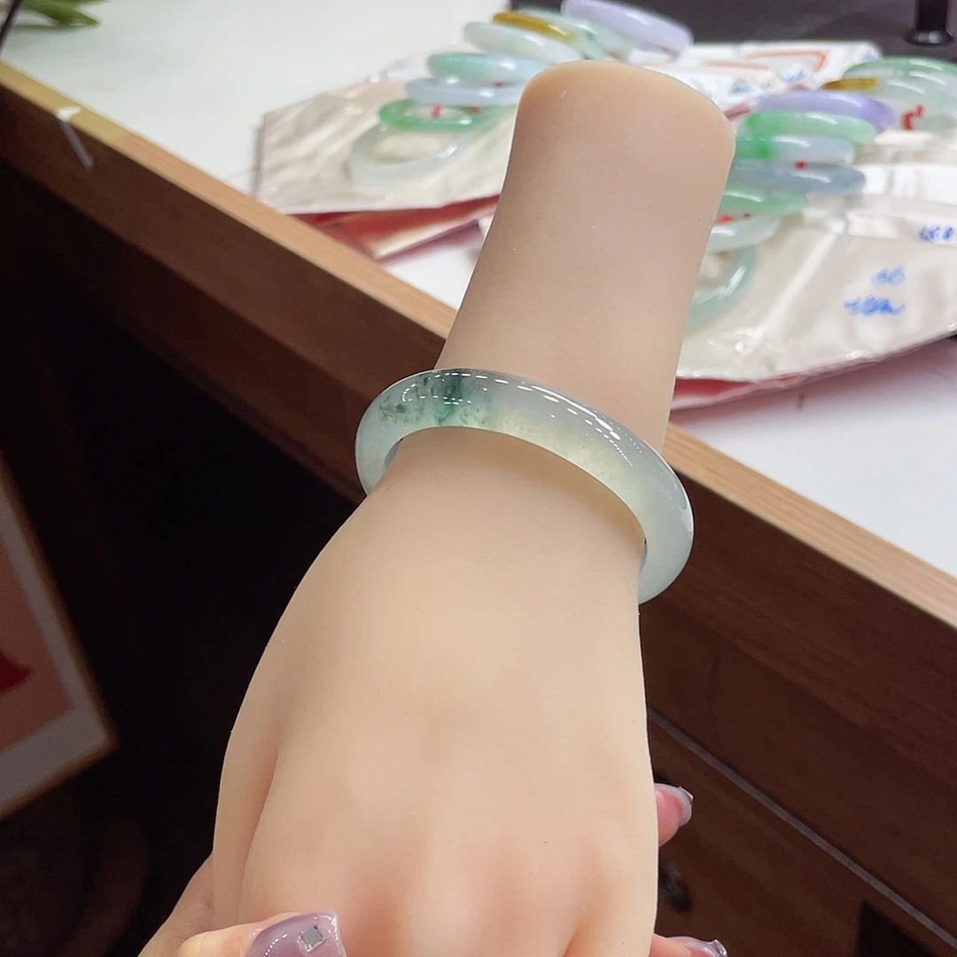 未镶嵌手镯翡翠78号
