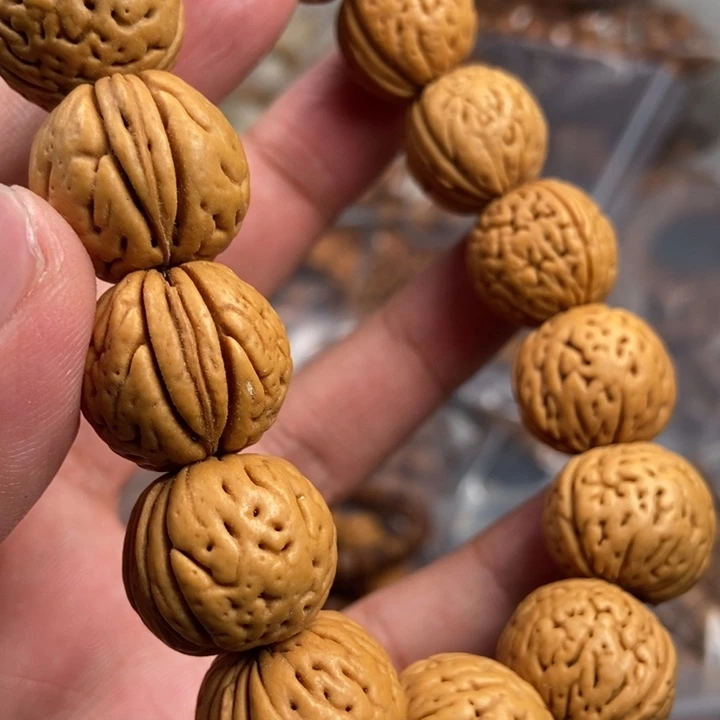 猴头核桃吊坠今天