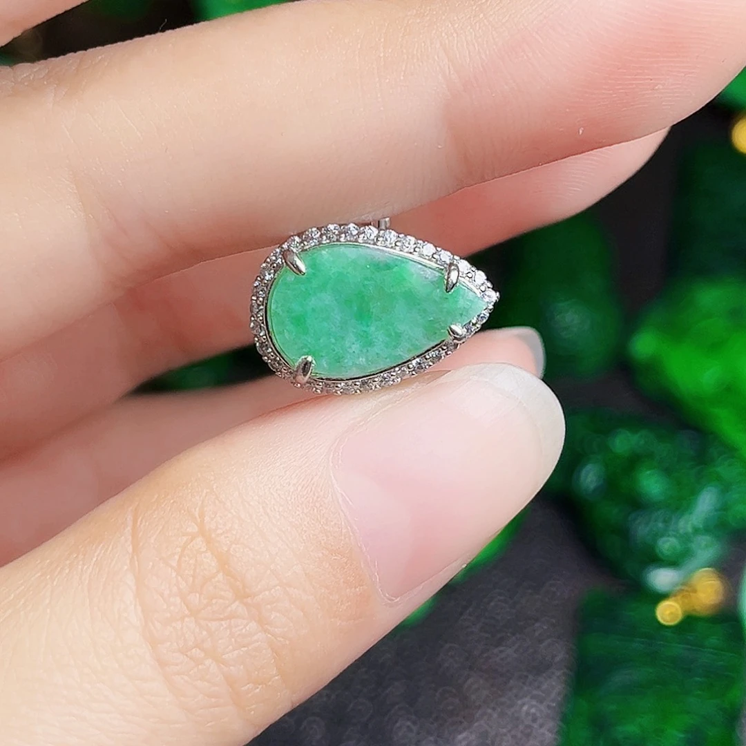 颈饰银S925镶嵌翡翠多样性