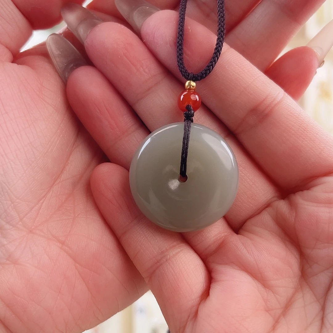 和田玉吊坠(赠链)未镶嵌洛*塔