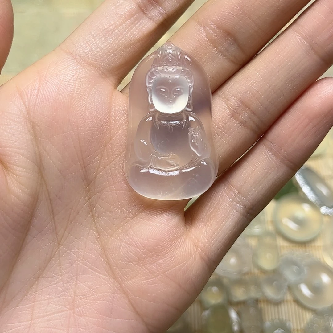 觀***月岫玉未镶嵌颈饰吊坠