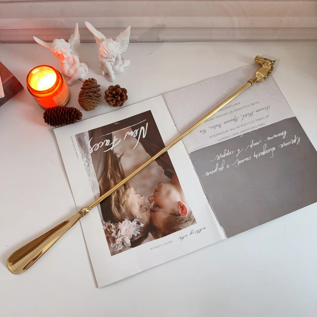 高档黄铜马头鞋拔长柄家用提鞋器轻奢玄关神器简约大气上档次鞋拔