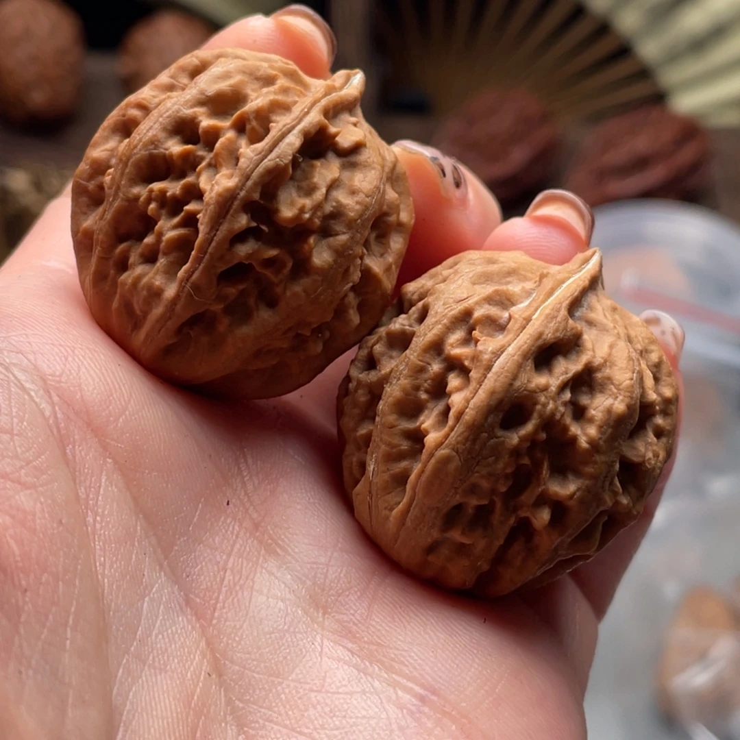 文玩核桃把件楸刀鱼3