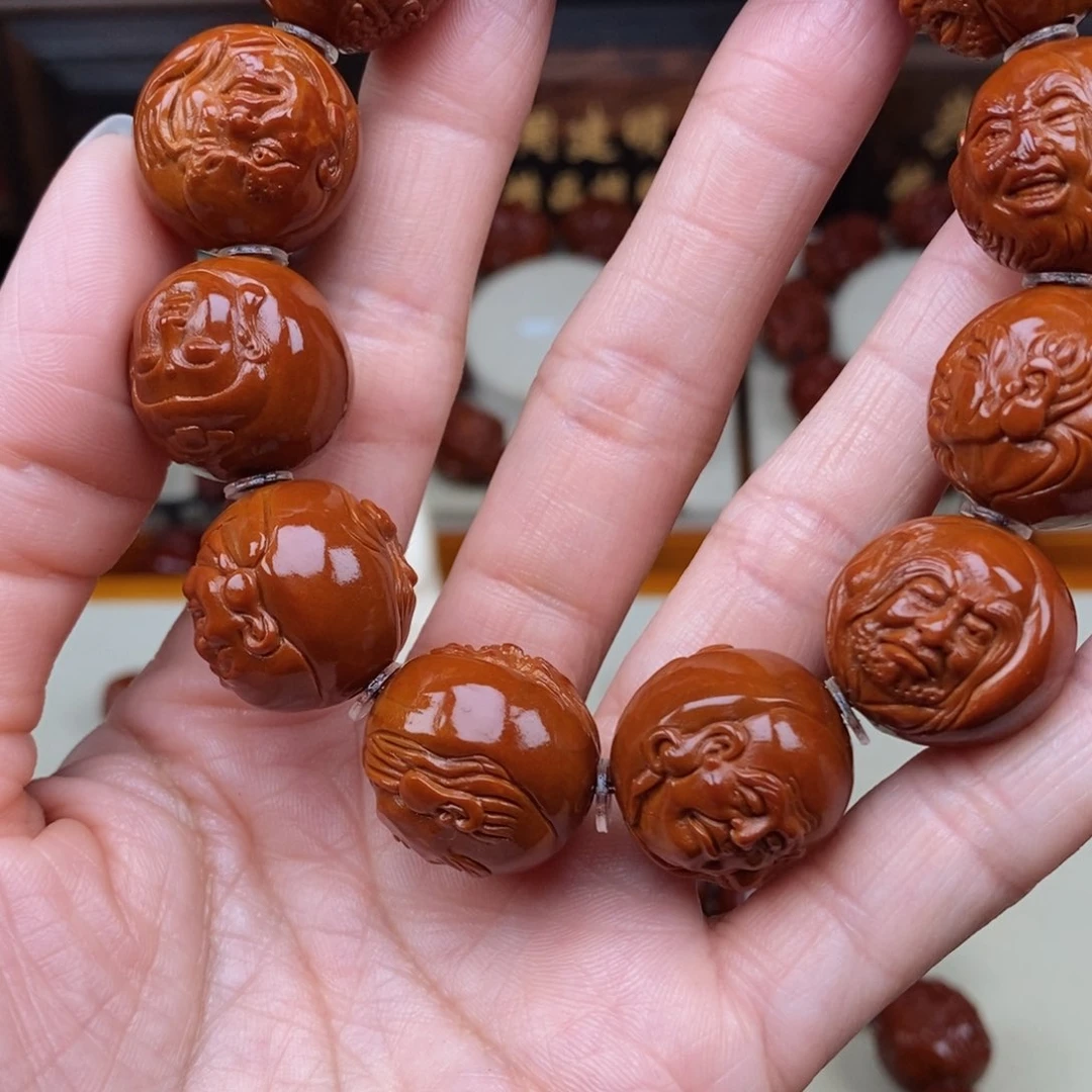 橄榄核吊坠文*十八罗汉