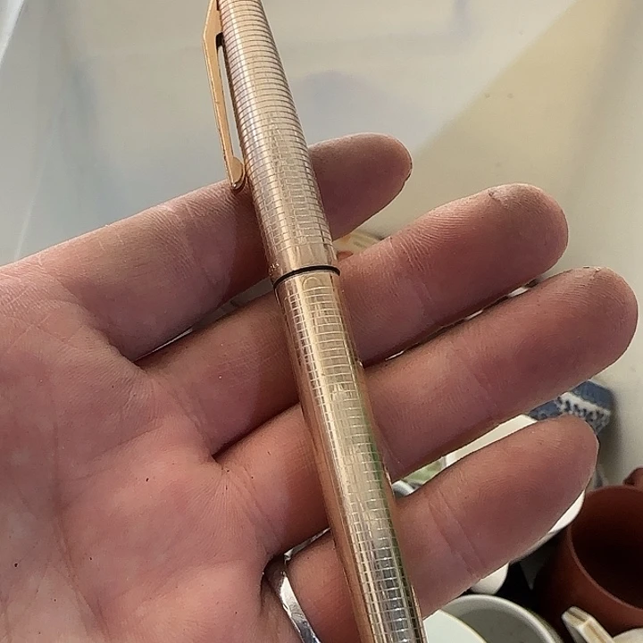 黄***⻌扇子ghvvvvvbbbbbb