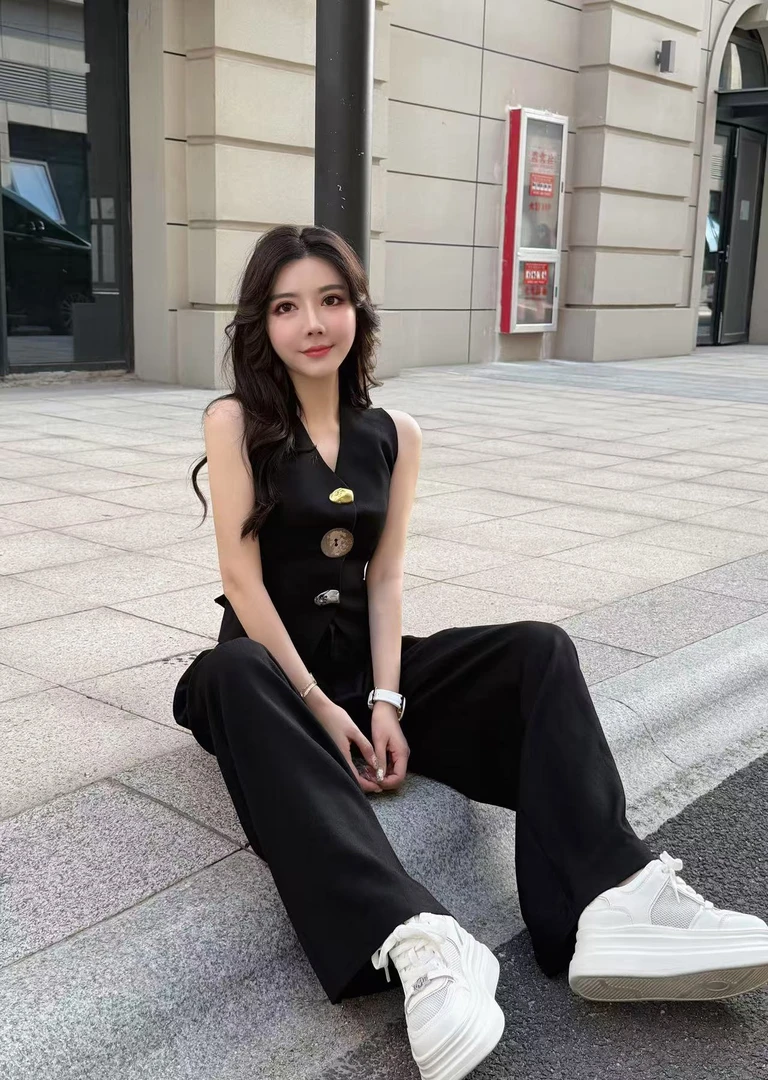 真真：夏季 定制款高货 西装款收腰显瘦气质时尚套装