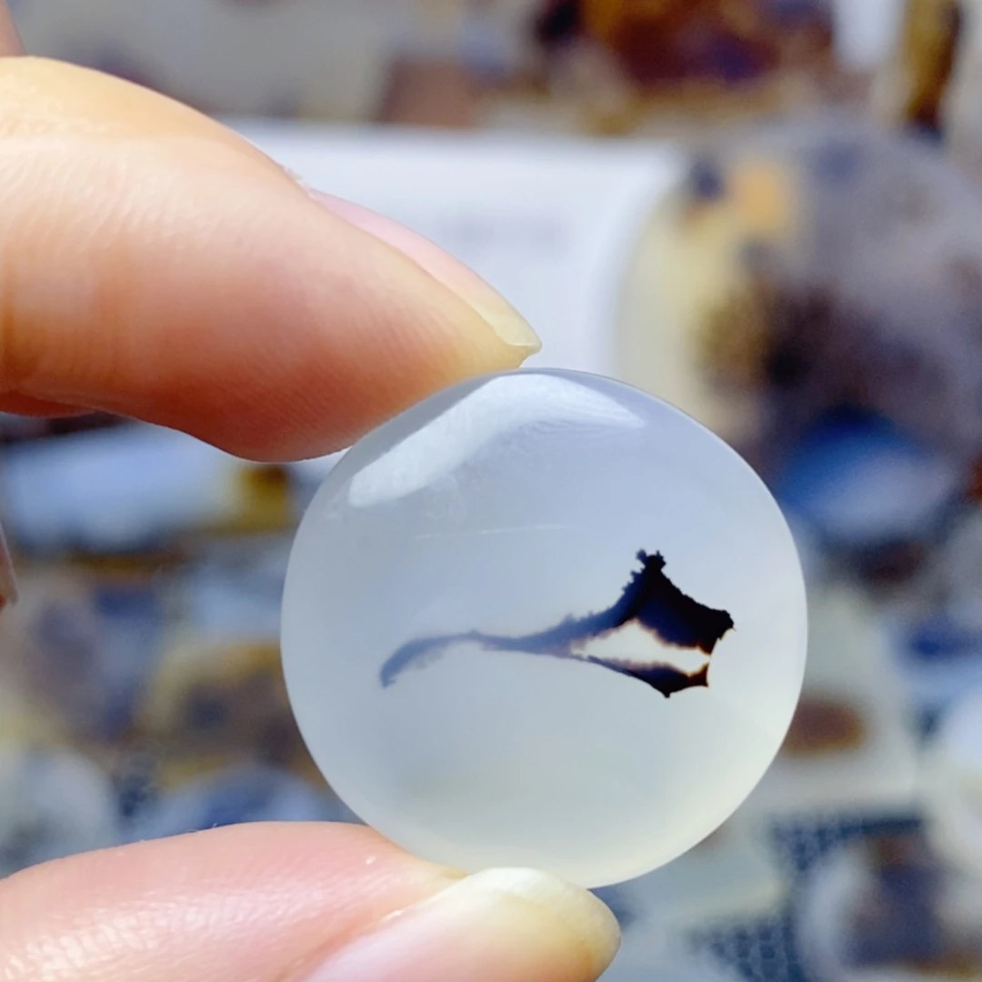 玛瑙/玉髓未镶嵌珠宝奇石