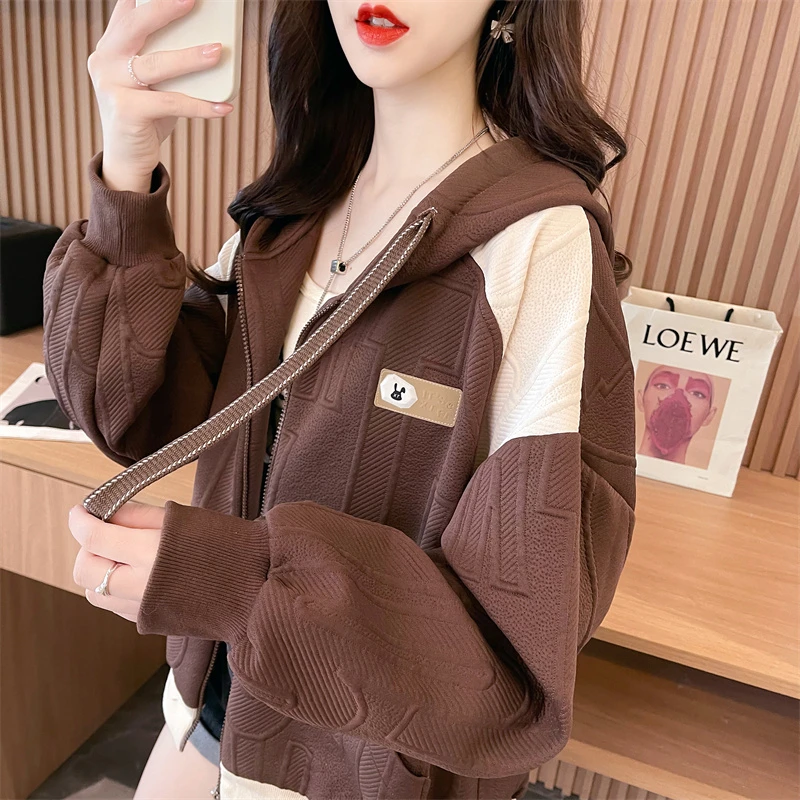 高端欧货洋气时尚超好看上衣开衫女士春秋冬新爆短款休闲加绒外套