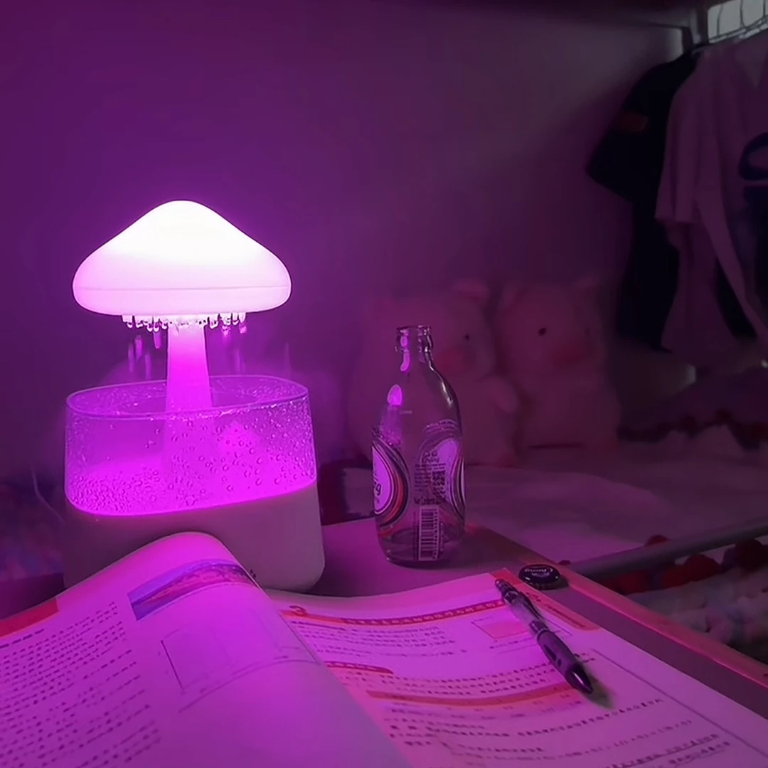 雨滴加湿器蘑菇云朵蓝牙音响白噪音助眠下雨七彩氛围夜灯卧室摆件