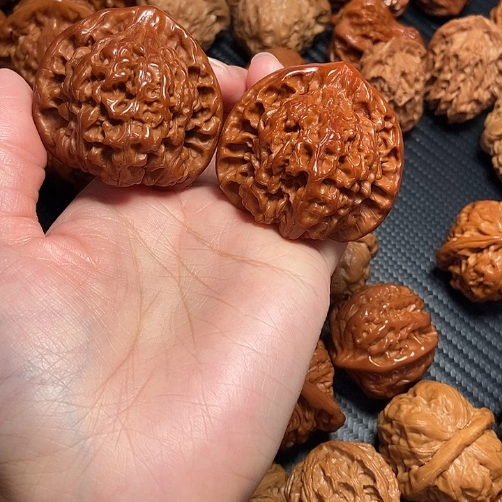 吊坠文玩核桃48官帽。