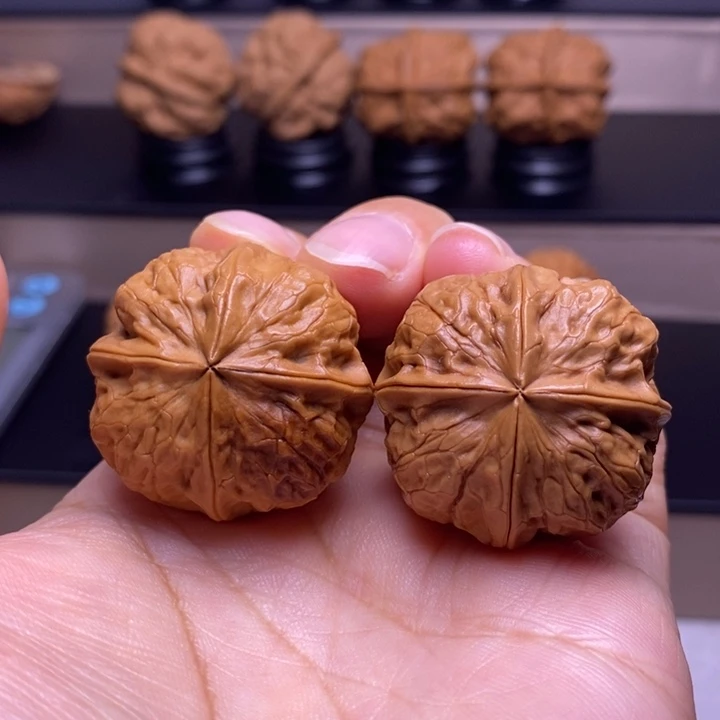 把件文玩核桃聚宝盆四楞54