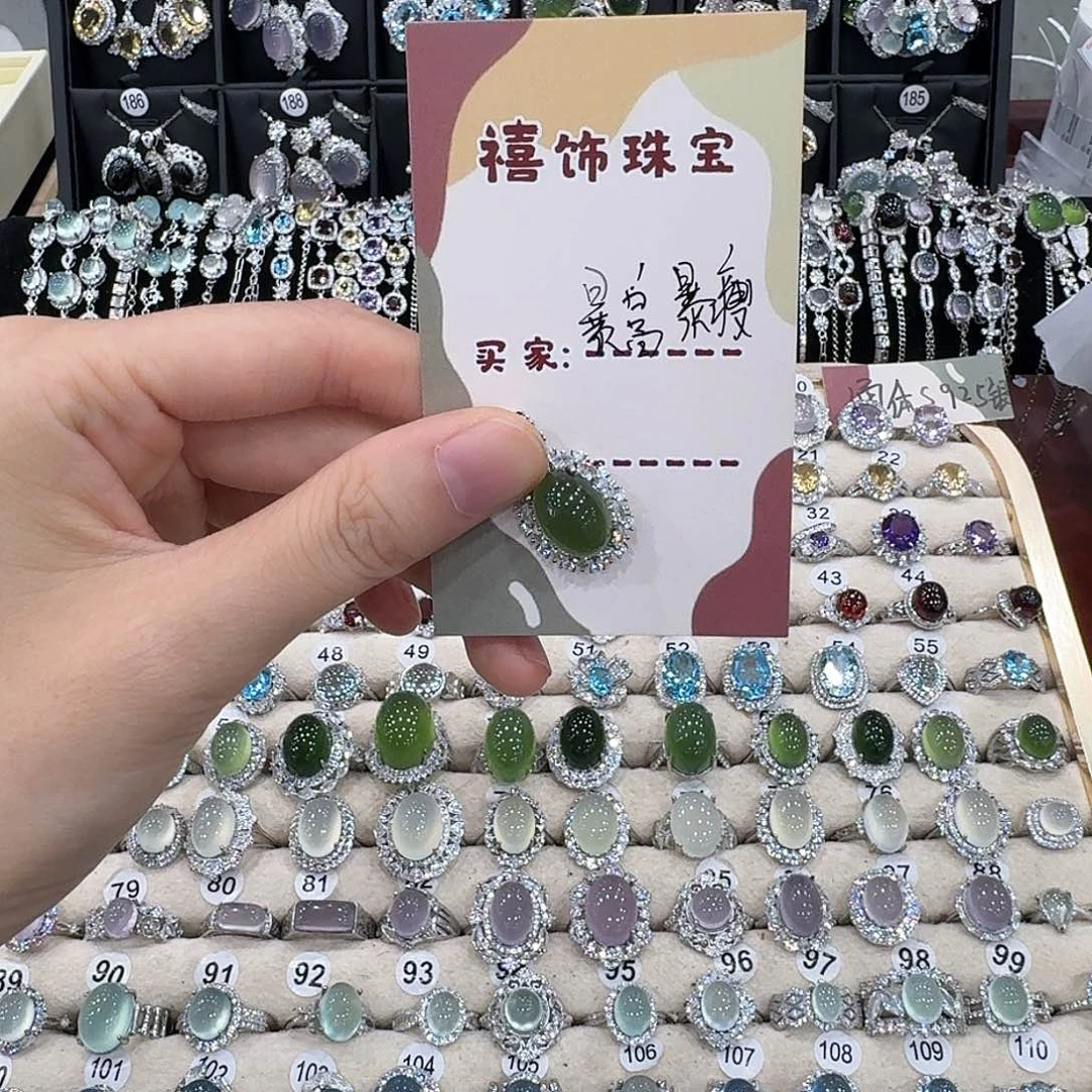暴***女蛇纹石玉银S925镶嵌颈饰吊坠