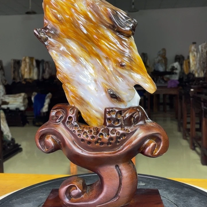 硅化玉未镶嵌珠宝奇石高33