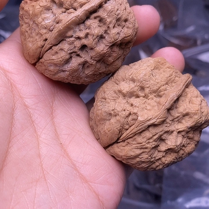文玩核桃吊坠  102