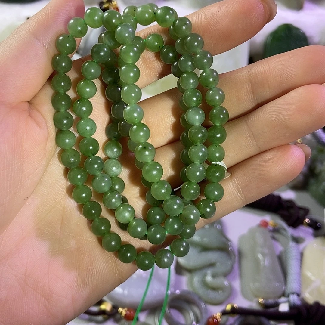 和田玉（糖玉）颈饰未镶嵌