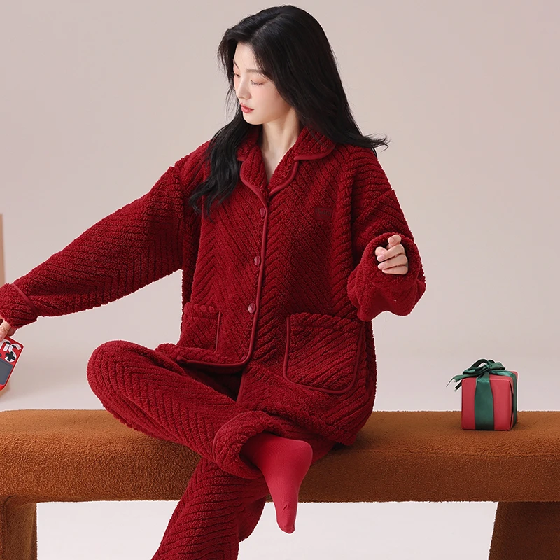 啄木鸟睡衣女秋冬季加绒加厚珊瑚绒红色本命年家居服喜庆新婚套装