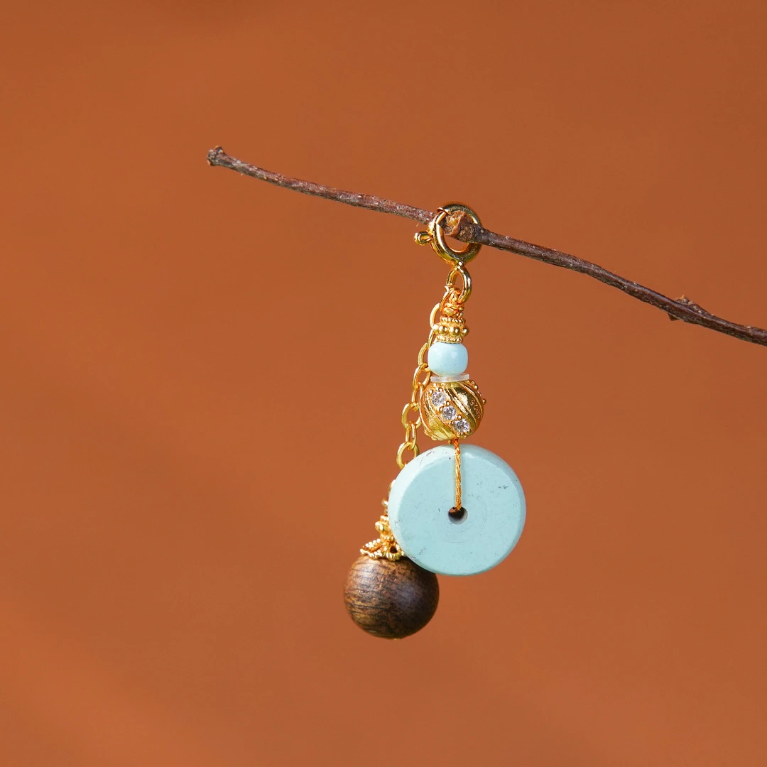 沉香沉水白奇楠0.6DIY绿松s925沉香小提溜小吊坠/CX00519