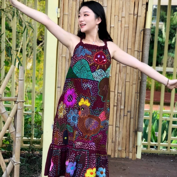 （249）东南亚纯手工棉麻重工刺绣连衣裙（花色直播间选购）