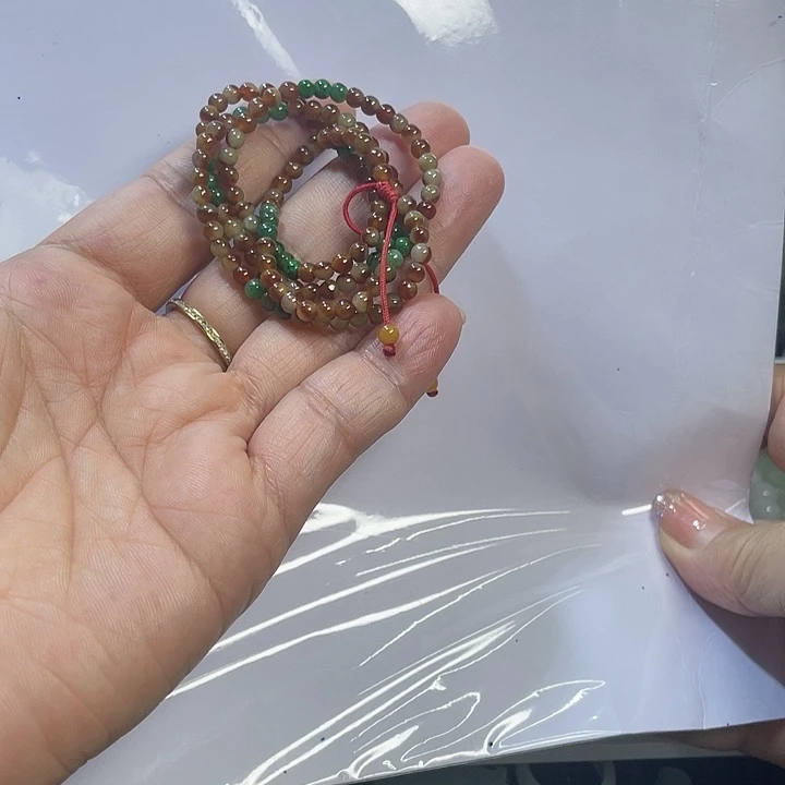 梨***笑翡翠散珠小米珠链