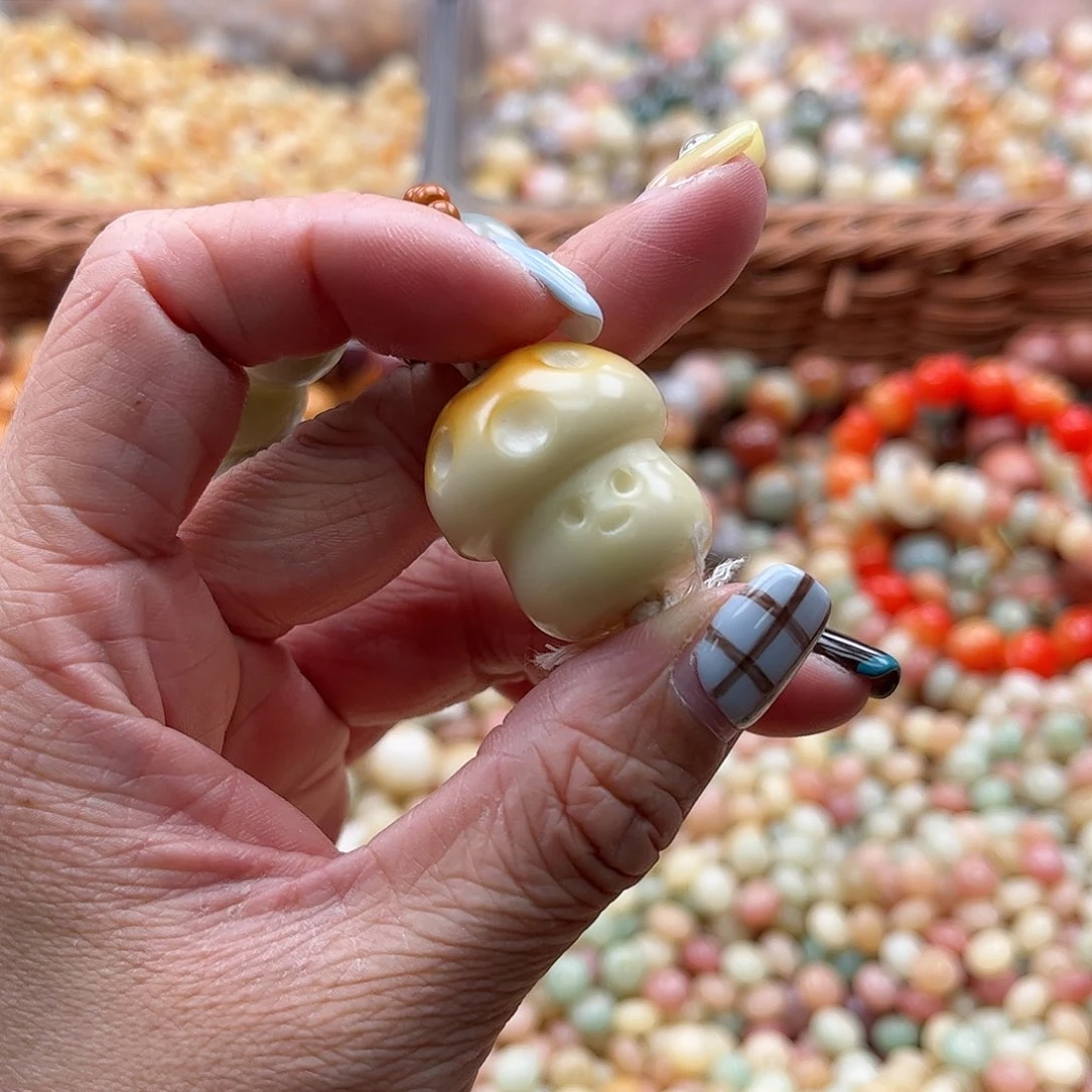 白玉菩提吊坠q/20mm/1颗