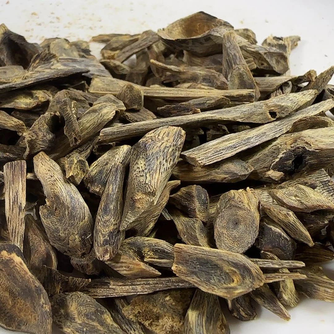 沉香碎屑沉香绿奇楠沉香碎屑沉水熏香料49克+多样性发一份