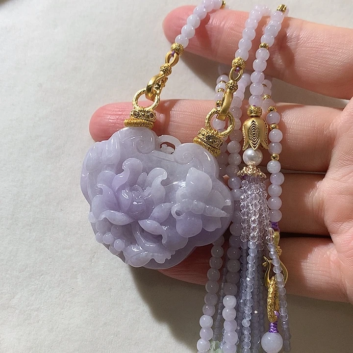 翡翠未镶嵌颈饰翡翠吊坠