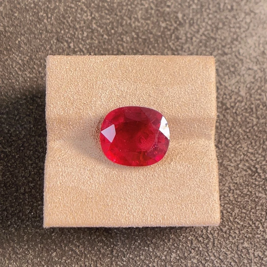 裸石碧玺未镶嵌卢比来裸石5.7ct