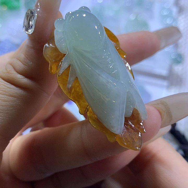 翡翠未镶嵌颈饰天然翡翠A货吊坠