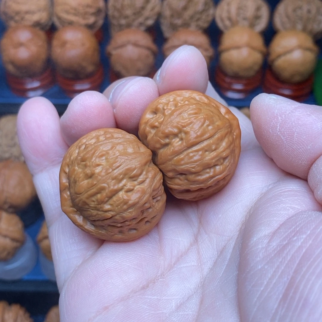 文玩核桃把件U手捻