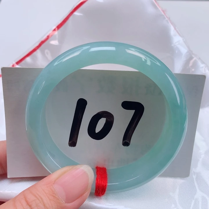 翡翠手镯未镶嵌正