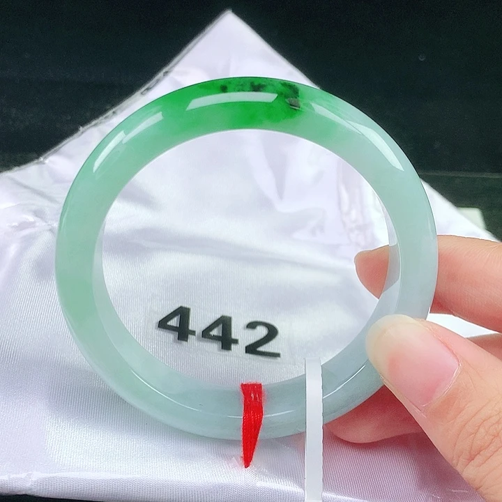 未镶嵌手镯翡翠翡翠手镯