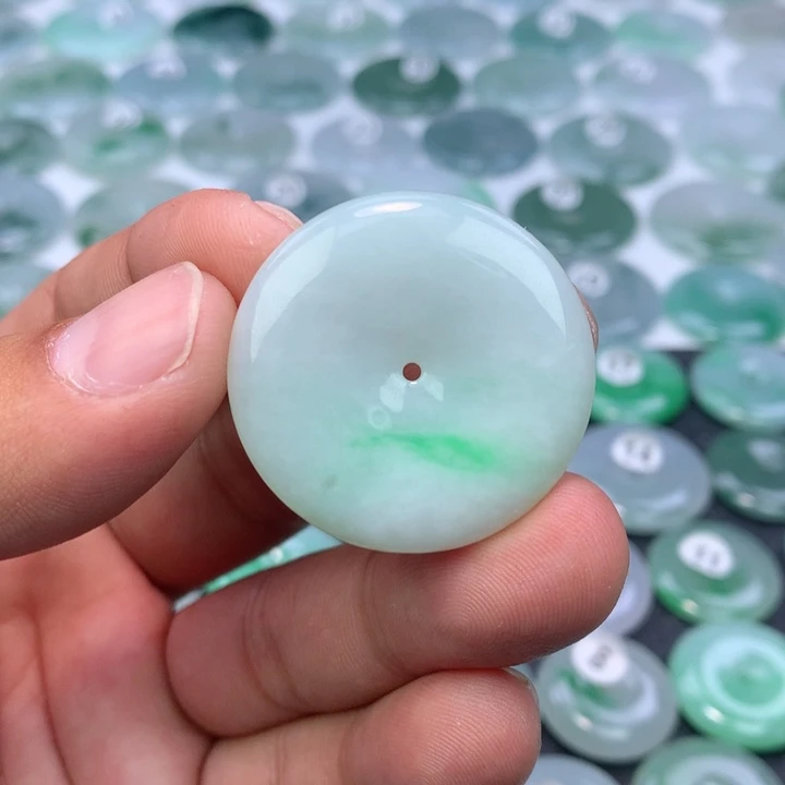 颈饰未镶嵌翡翠缅甸天然A货翡翠33.8-6.3