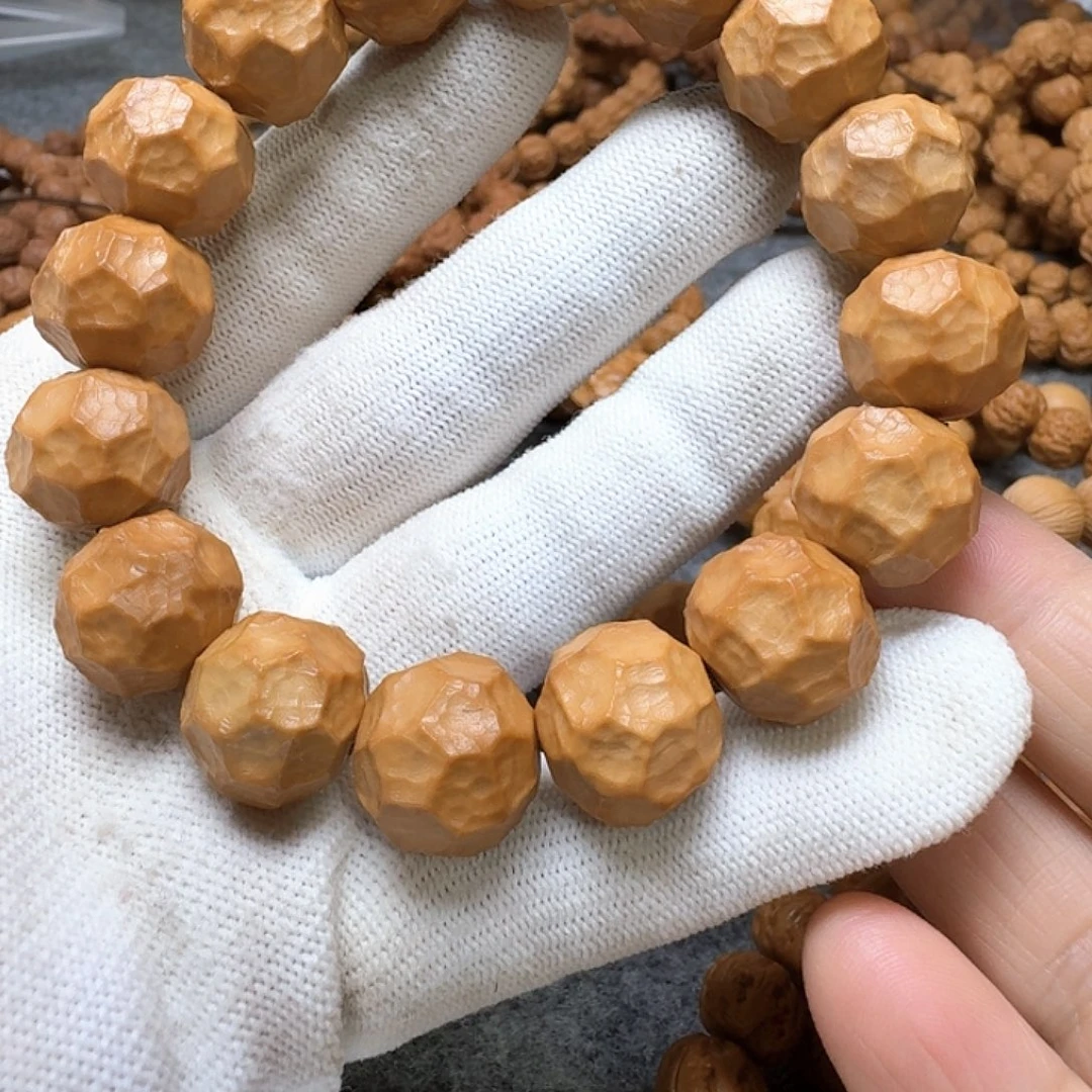 手串猴头核桃猴头雕刻磐石手串