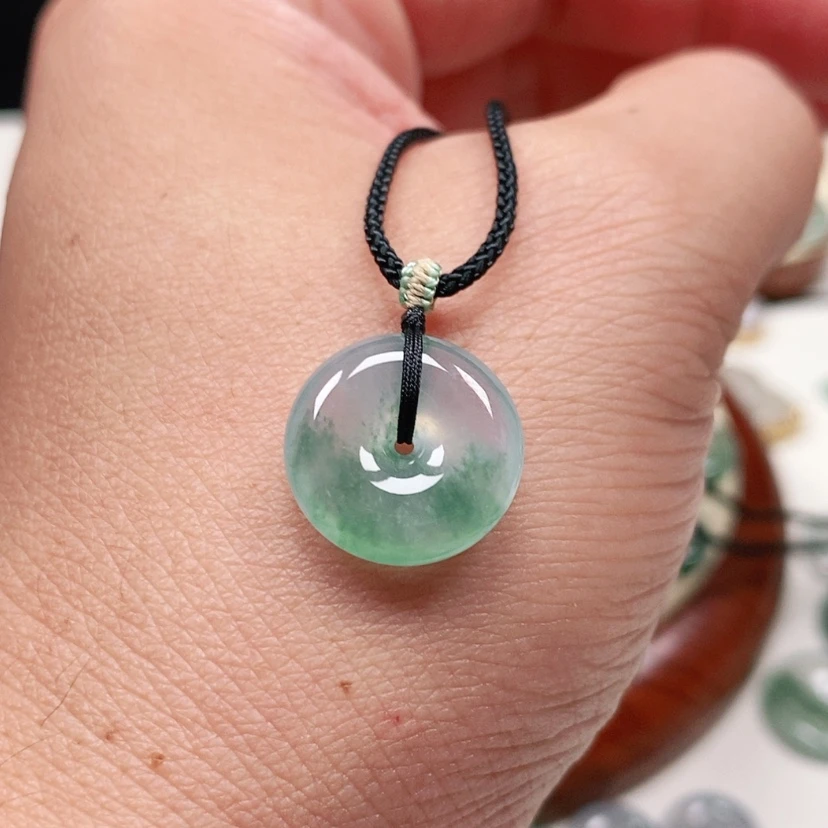 【闪购商品】翡翠未镶嵌吊坠(不含链)