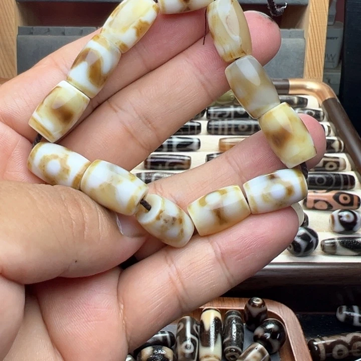 未镶嵌颈饰玛瑙/玉髓y****8