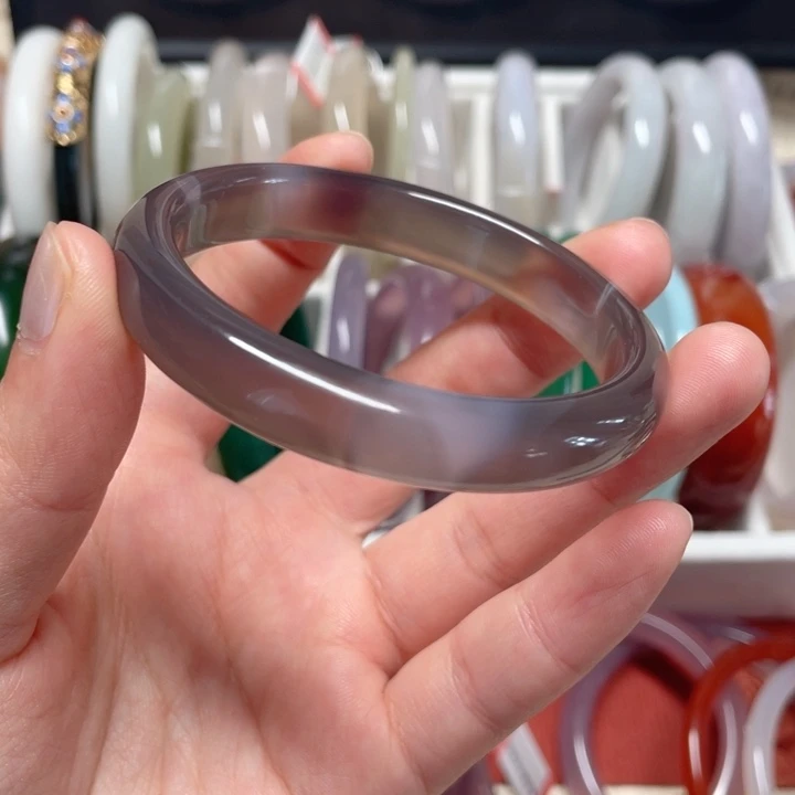 玛瑙/玉髓未镶嵌手镯