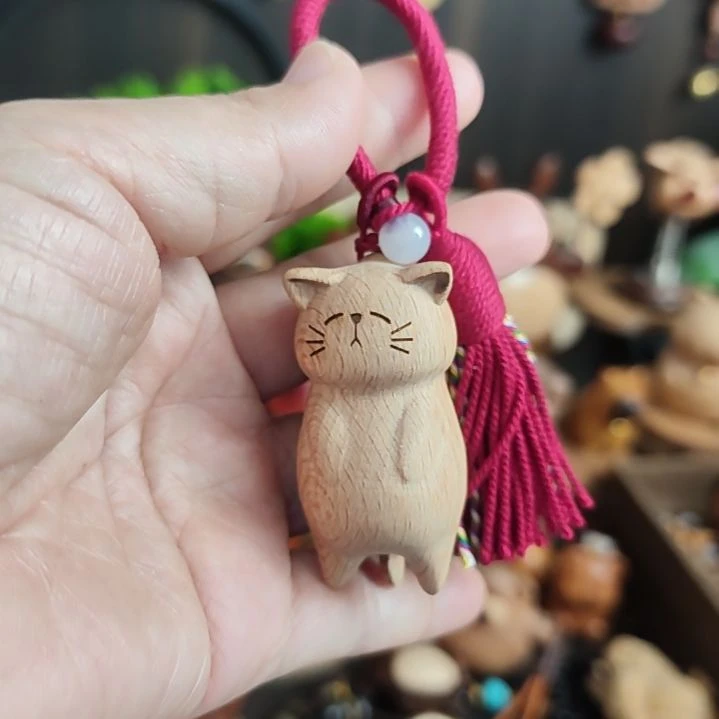 木质类榉木摆烂猫钥匙扣挂件